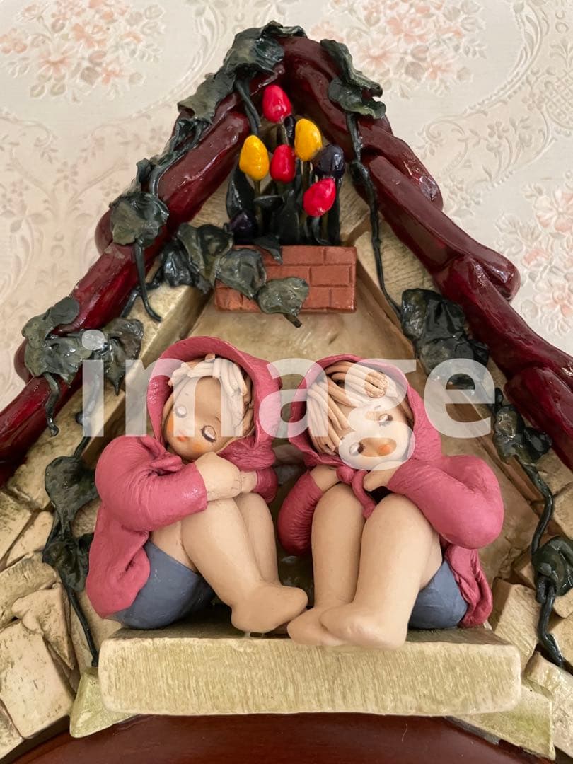 手作り粘土人形ハウス時計