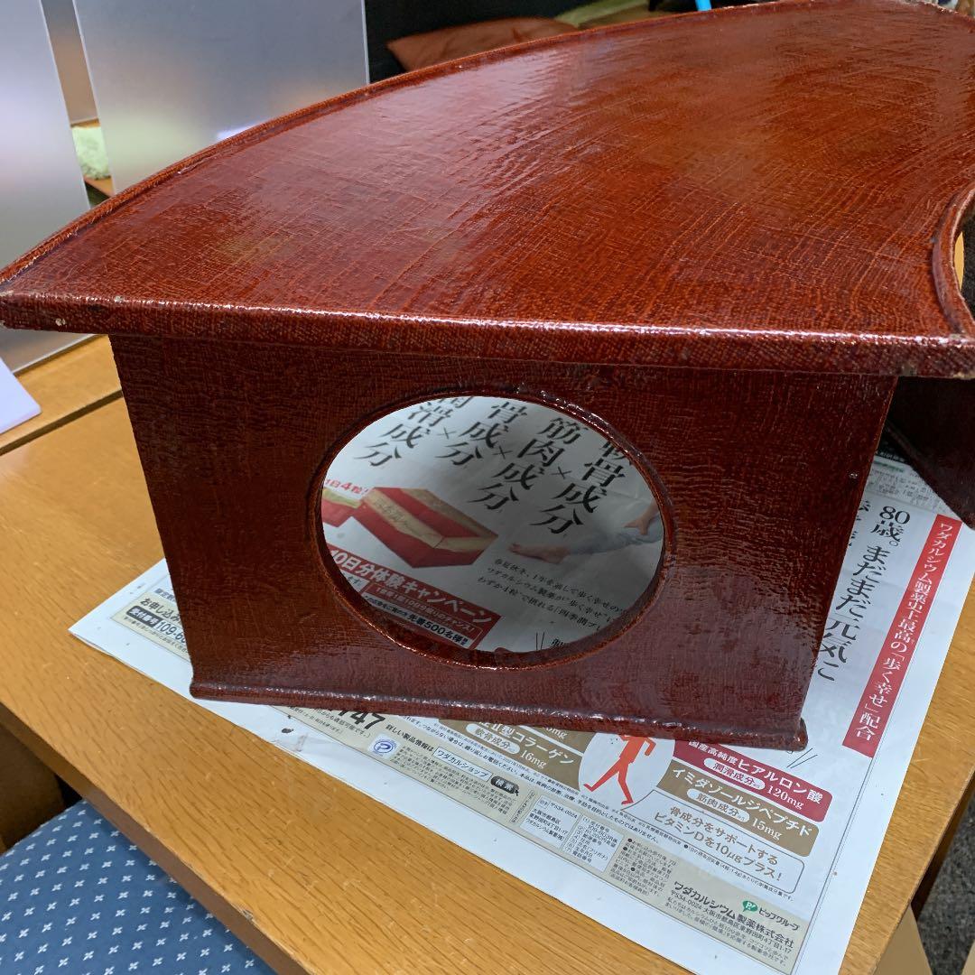 座卓、下地を貼って漆塗りです、