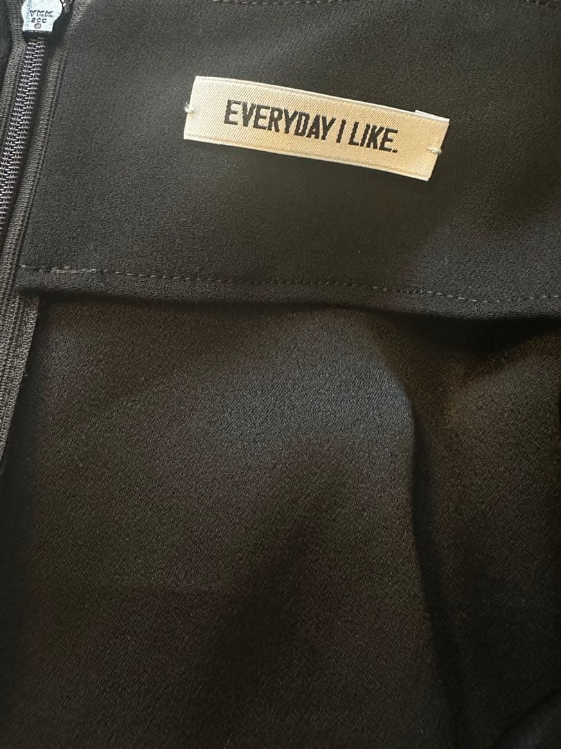 今季ドゥーズィエムクラスMinimal ジャンプスーツ34黒