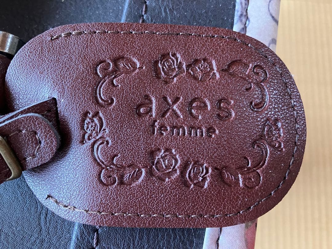 axes femme クラッシックトランクケース