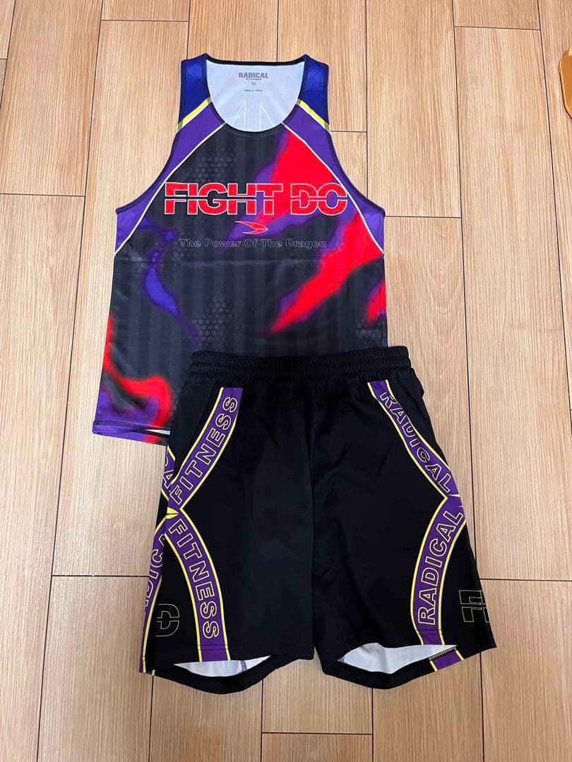 radical fitness タンクトップとショートパンツ セット