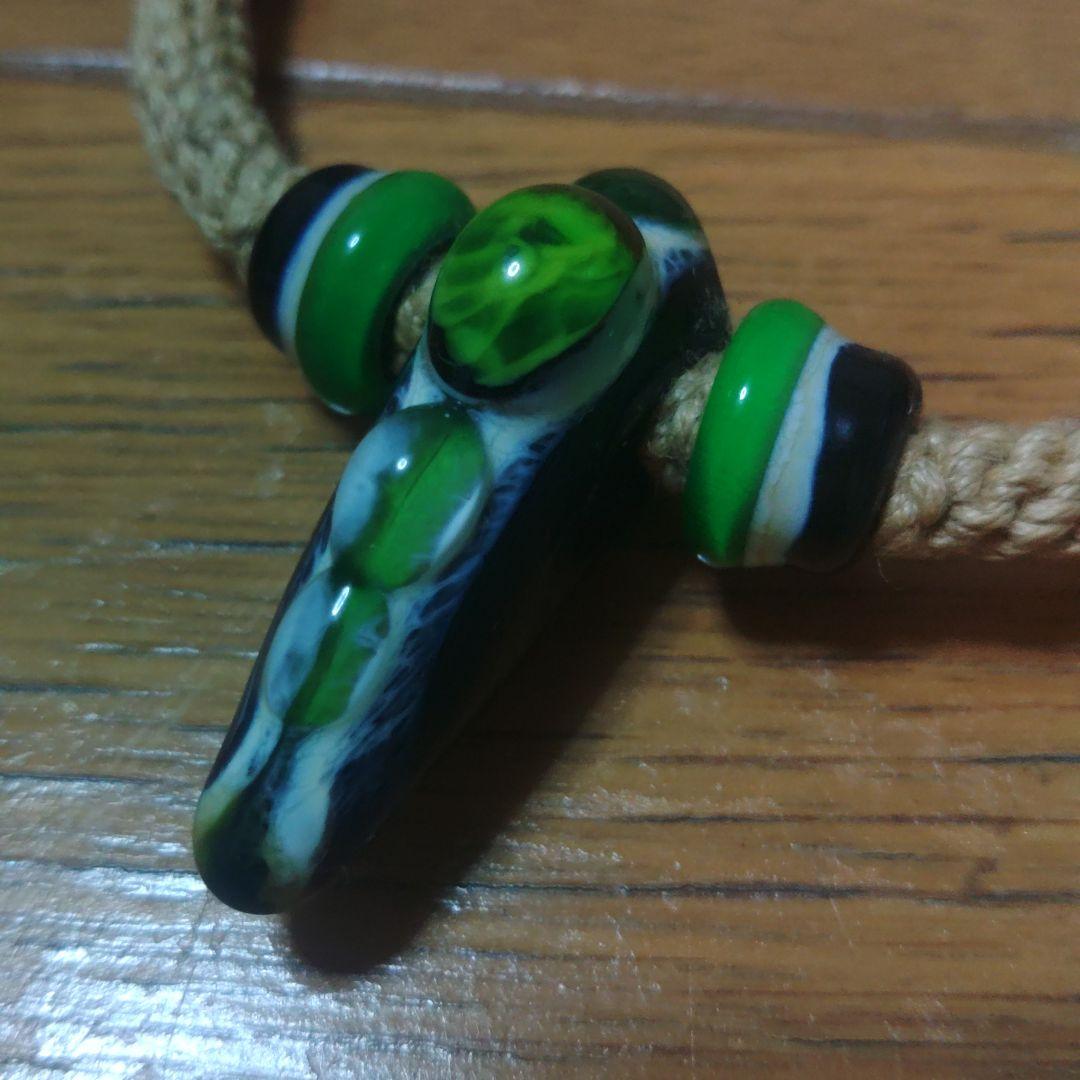 ガイジンメイドネックレス