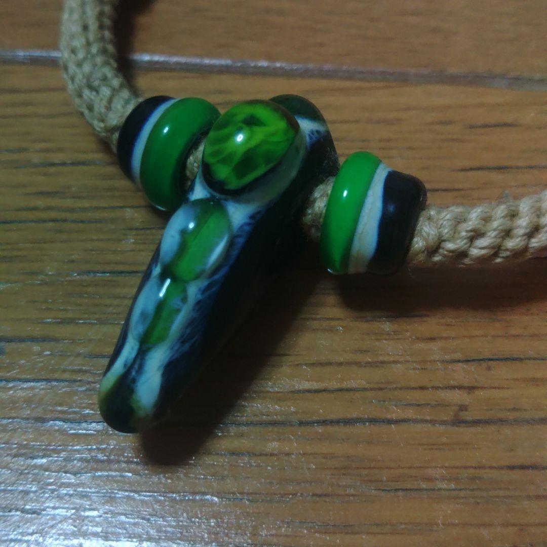 ガイジンメイドネックレス