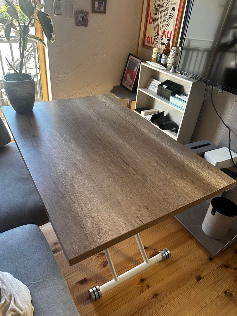 可動式ダイニングテーブル