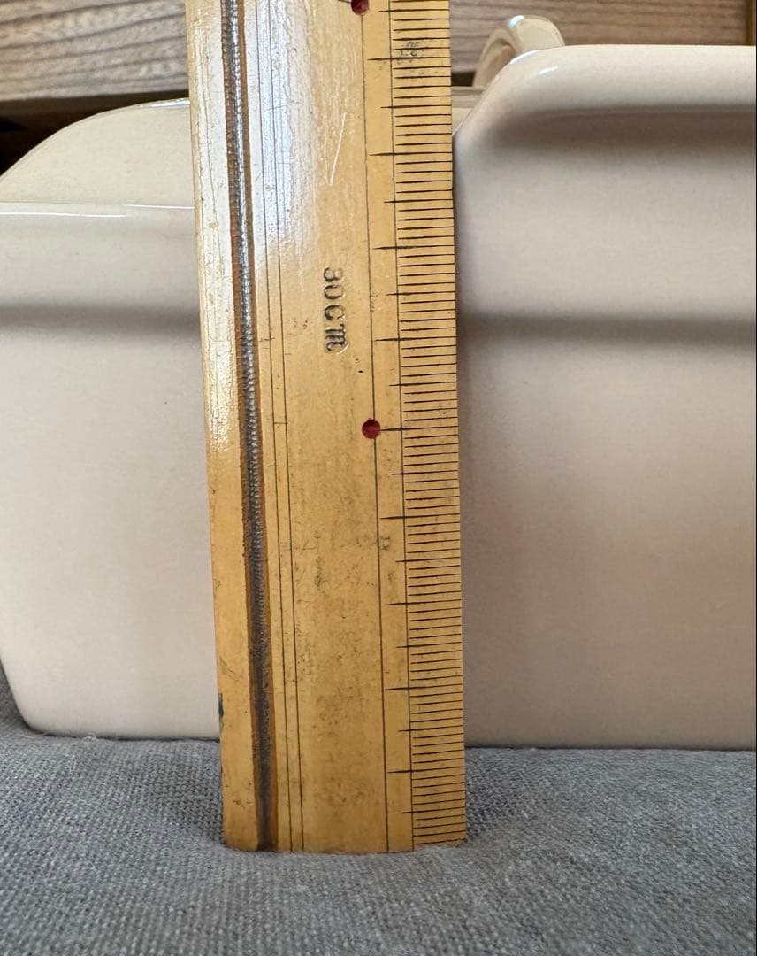 LE CREUSET ベージュ スクエアキャセロール皿 11.43