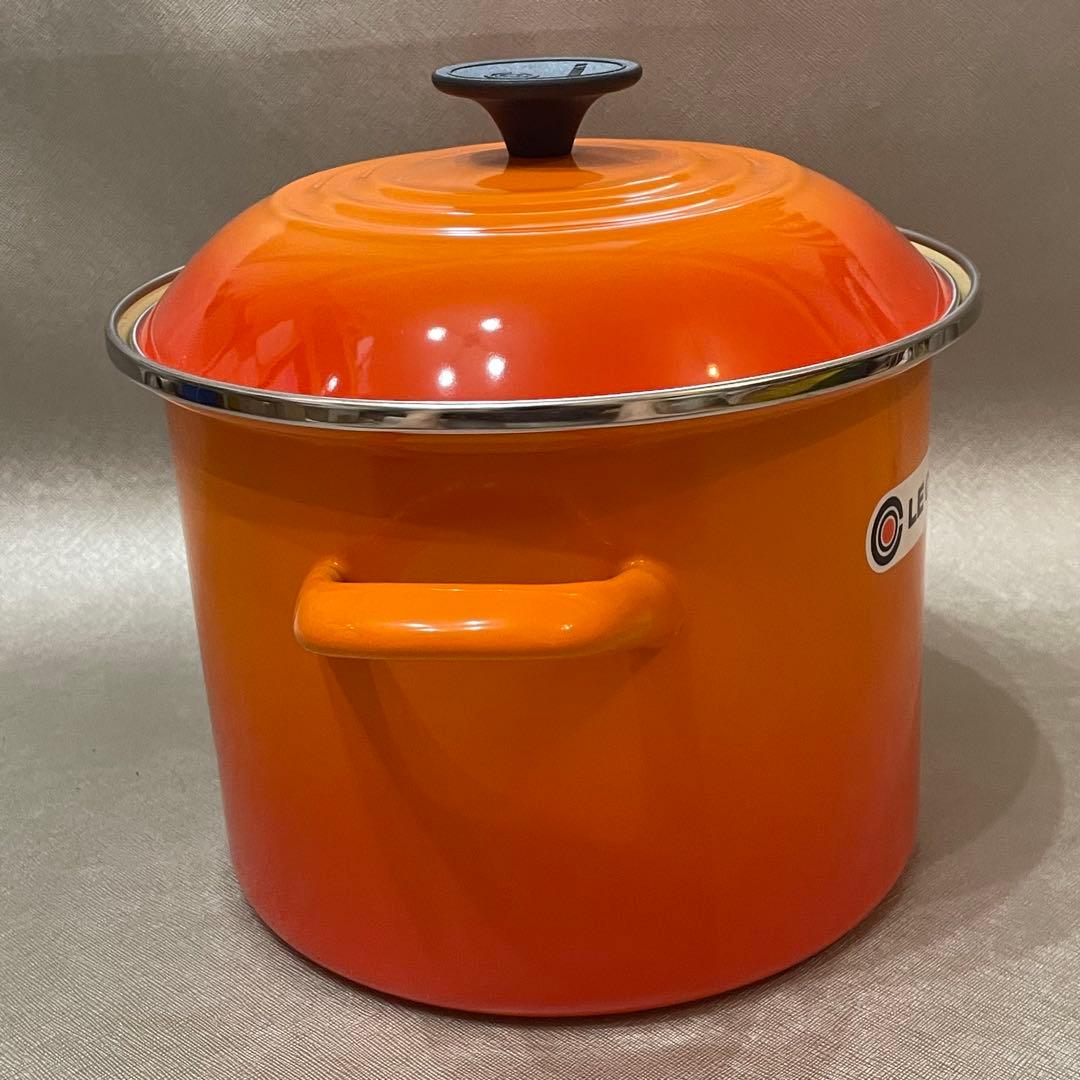 新品未使用　ルクルーゼ　ストックポット　オレンジ