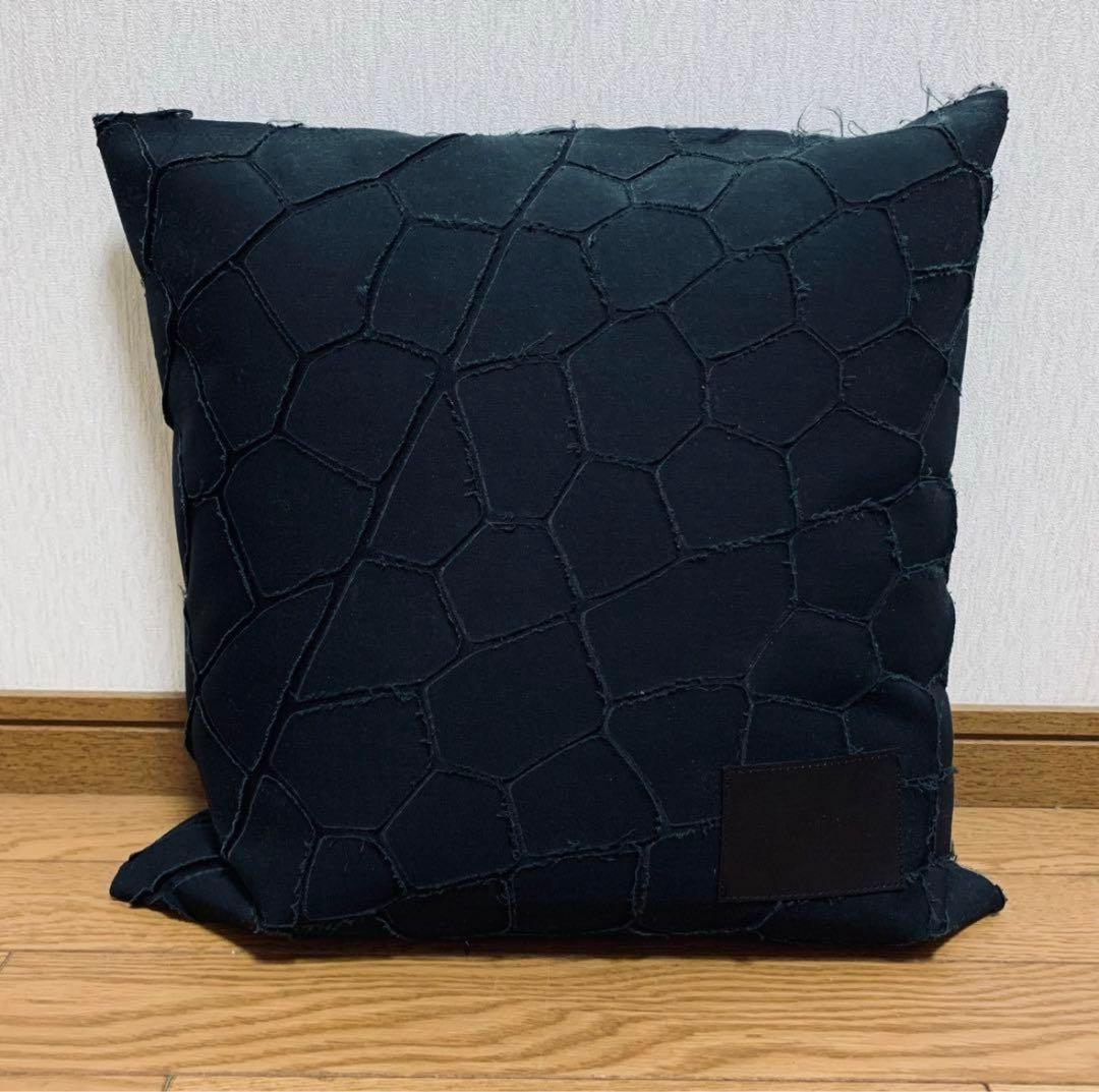 廃盤 KAGARI YUSUKE カガリユウスケ クッション ブラック