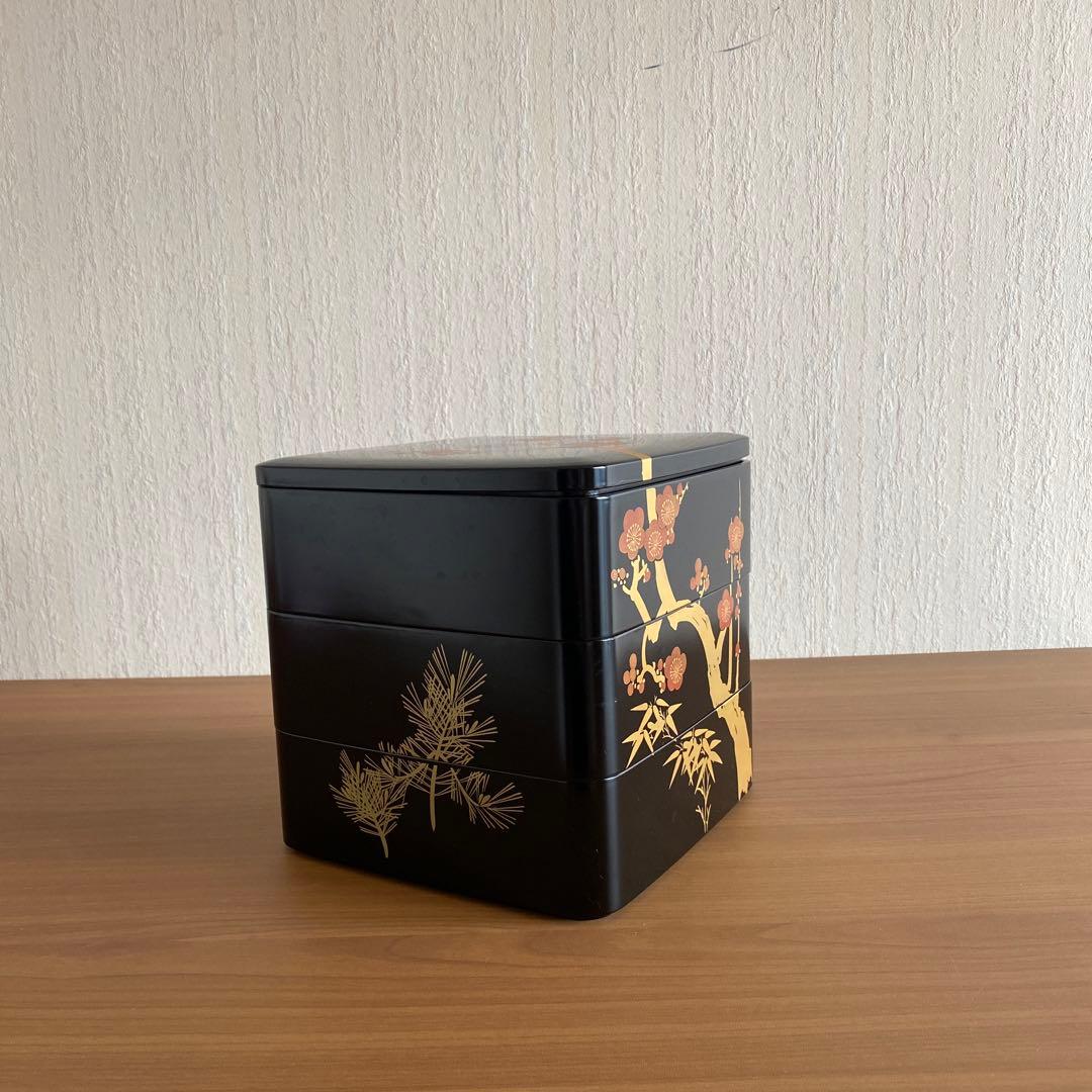 漆 三段重 黒 梅台松竹梅