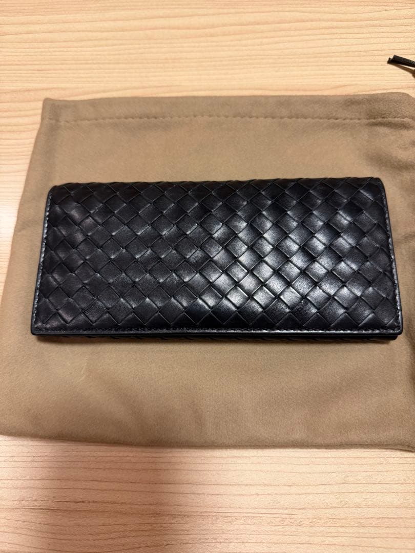ボッテガヴェネタ イントレチャート ブラック 長財布 札入れ