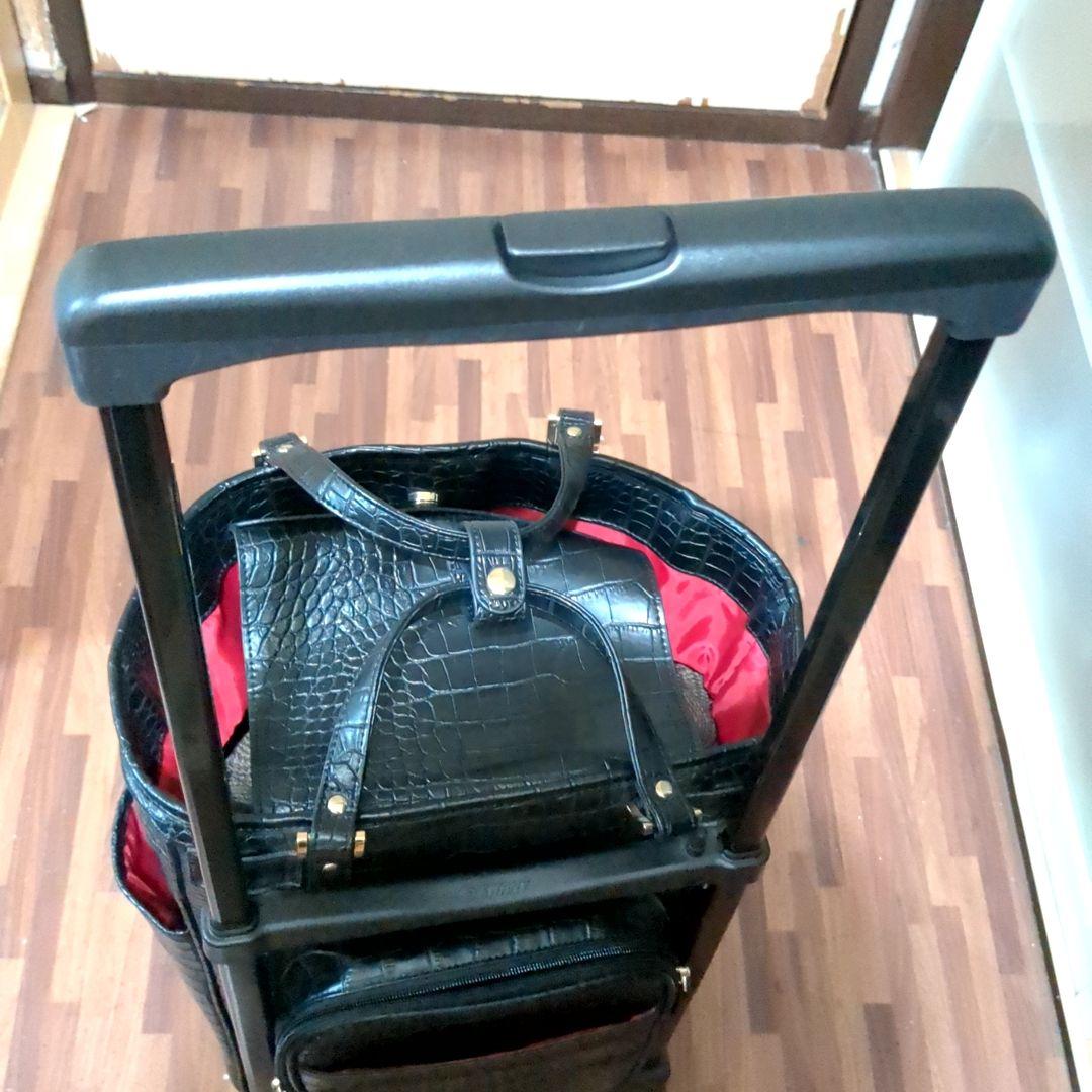 ✨美品✨SWANY キャリーケース ブラック クロコ型押し 大型 4輪