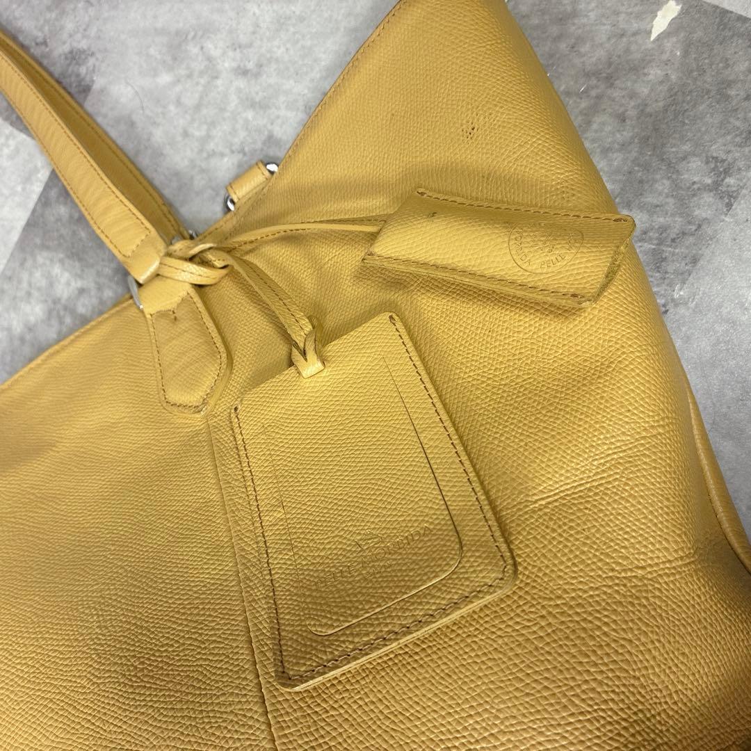 【良品】✨PELLE MORBIDA レザー　2wayトートバック　大容量 YE