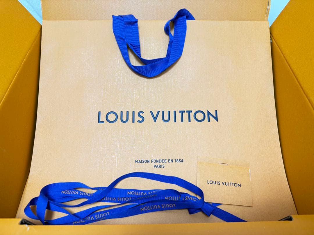 【非売品】ルイ・ヴィトンx村上隆コラボ　トレーディングカードセット　BOX付き