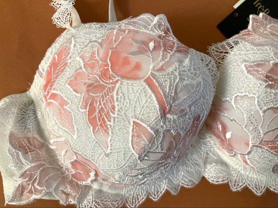 ワコール/トレフル/E75/ブラジャー