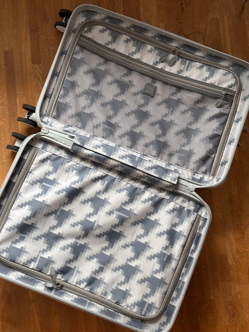 イノベーター スーツケース Mサイズ フロントオープン 55L