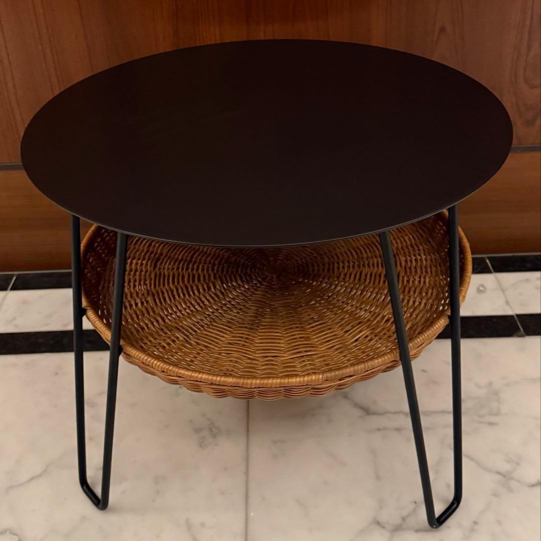 イデー IDEE ワラビー 丸テーブル スチール×ラタン 黒 ローテーブル