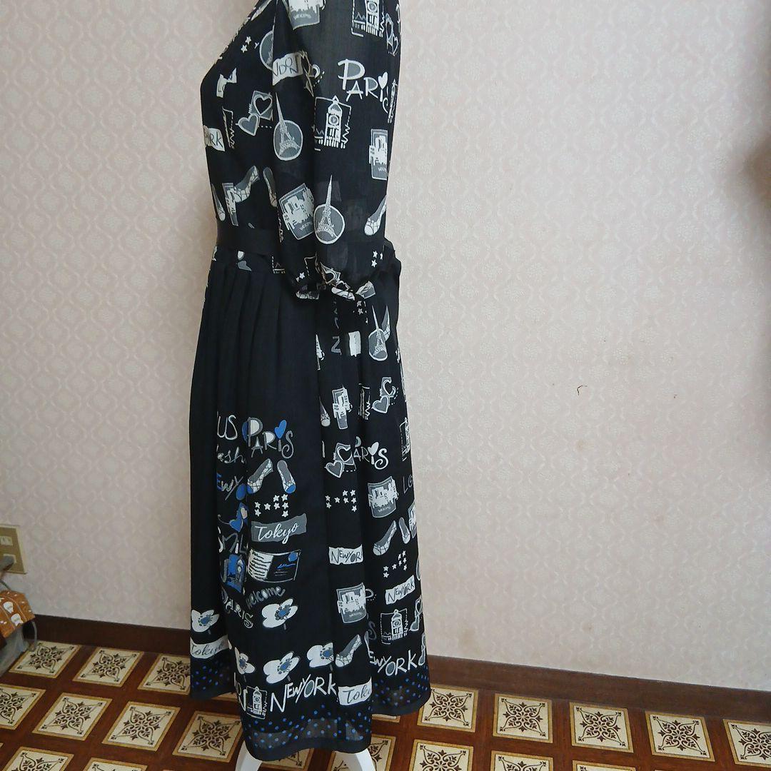 パリとニューヨークのイラスト ワンピース