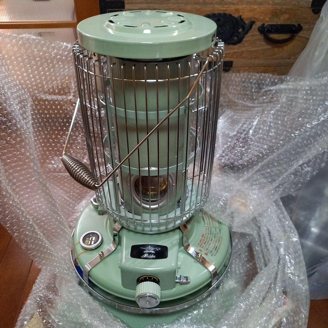 ロキ　最終価格　アラジン　石油ストーブ 緑色　新品未使用