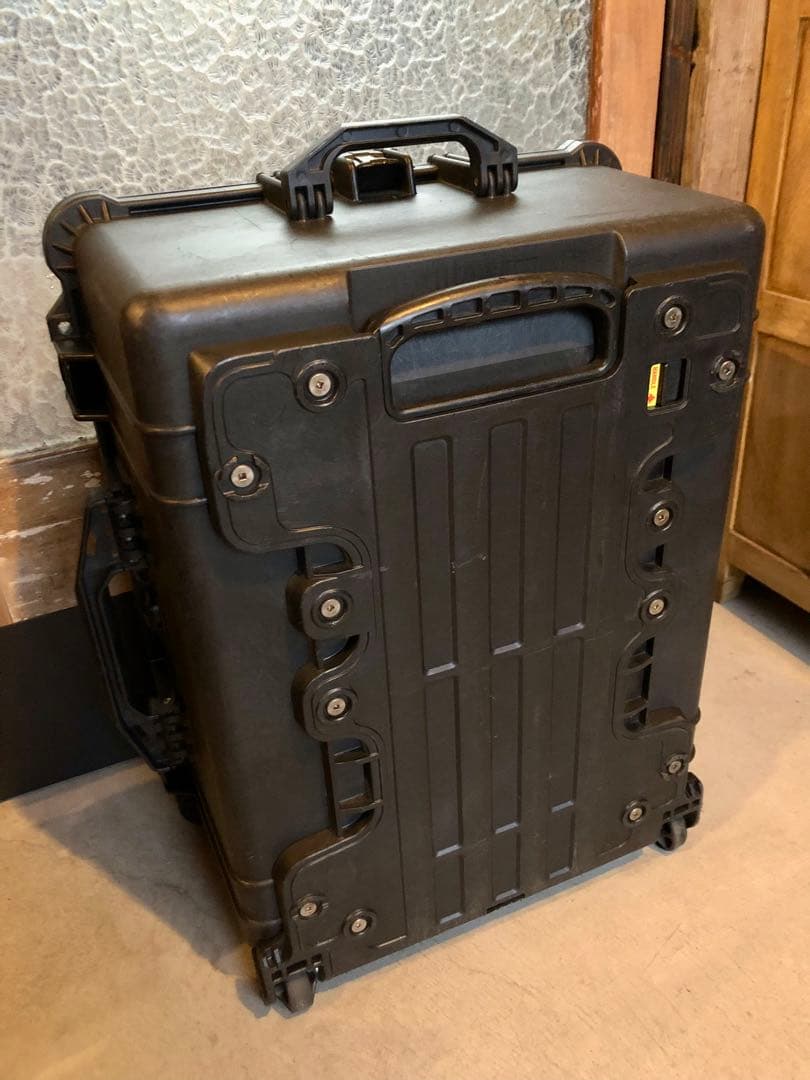 ペリカンケース1610