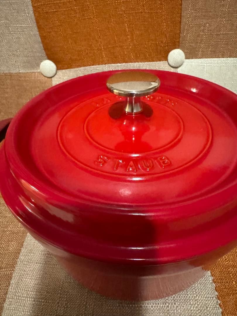 STAUB 鋳鉄製 両手鍋 20cm レッド