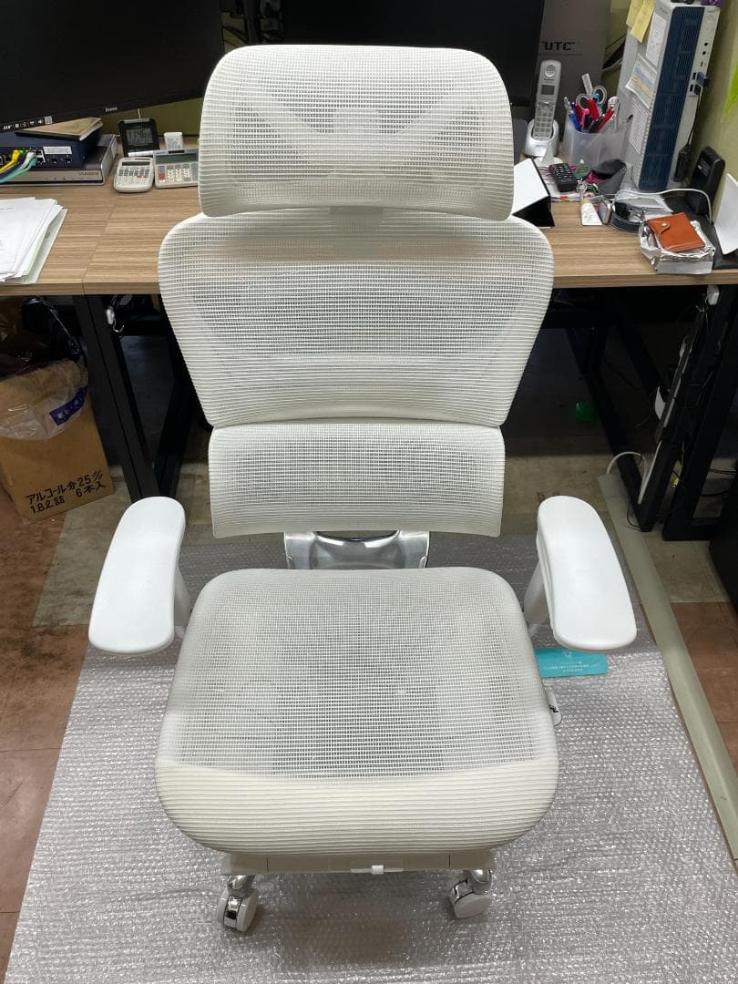 COFO Chair Premium　ホワイト　R5.10月23日到着組立済み