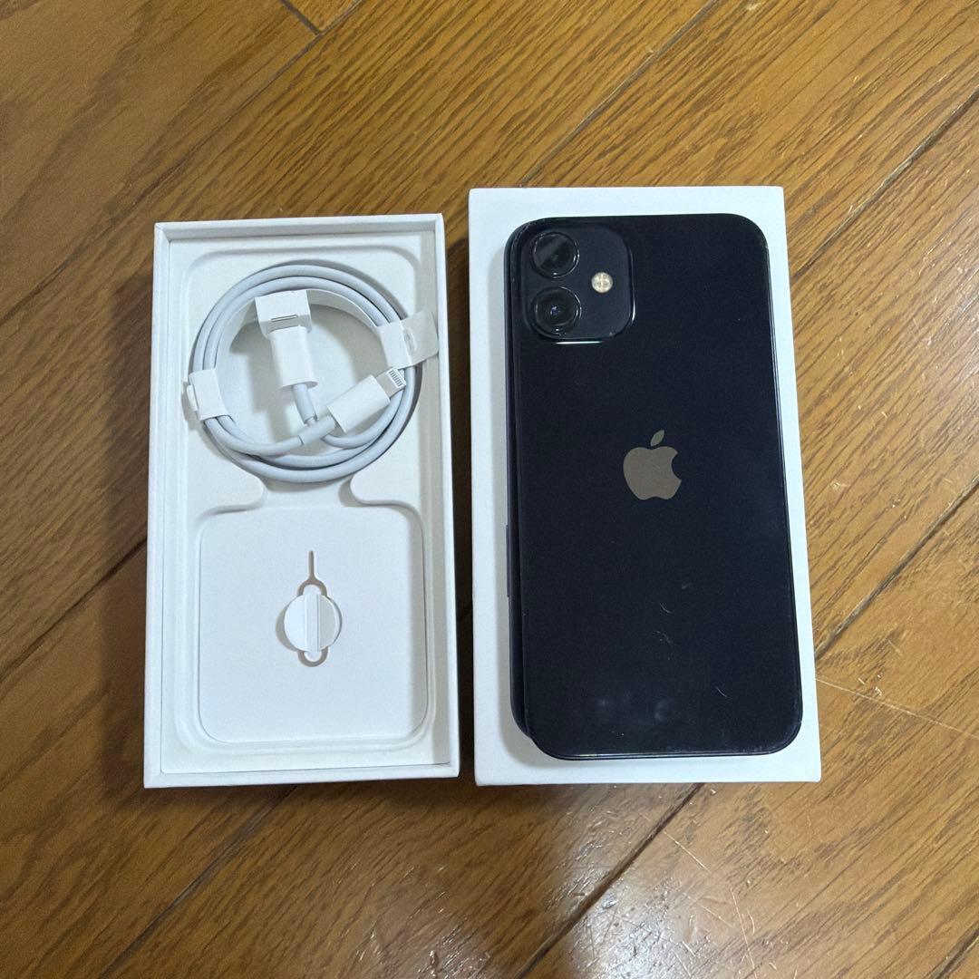 中古　iPhone 12 mini ブラック 本体 SIMフリー