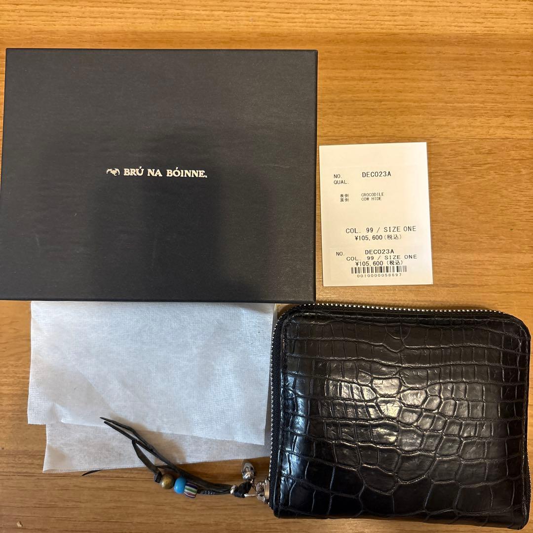 BRÚ NA BÓINNE 二つ折り財布 クロコ 黒