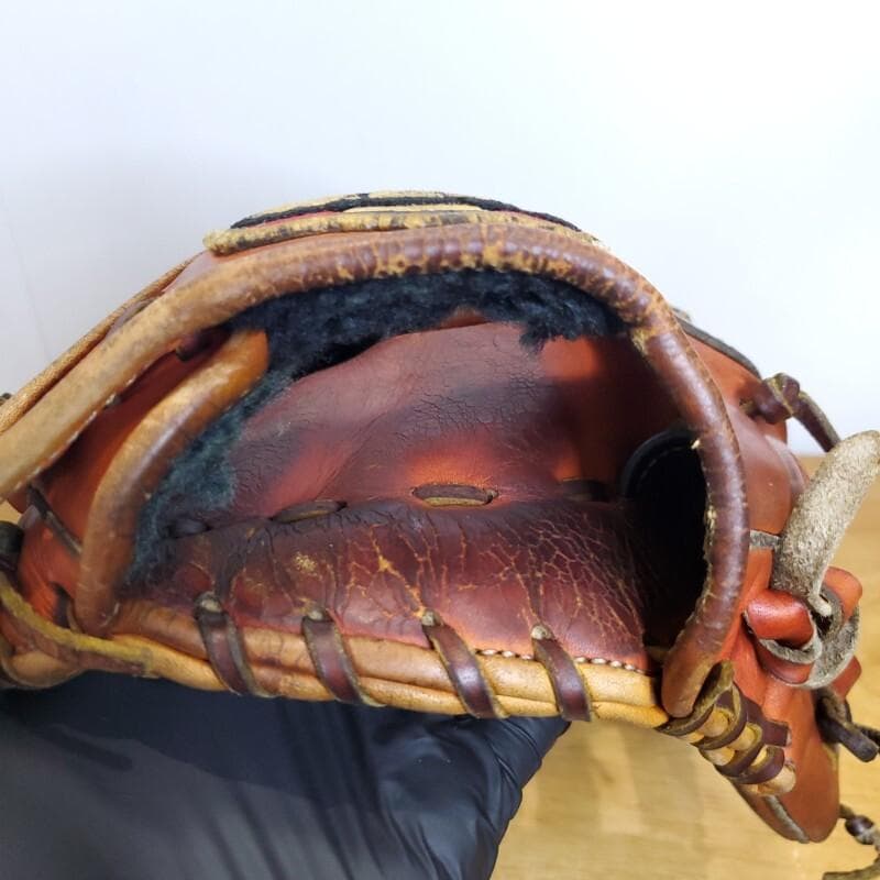 ZETT ゼット 日本製 プロステイタス 凸刻印 内野用 硬式グローブ