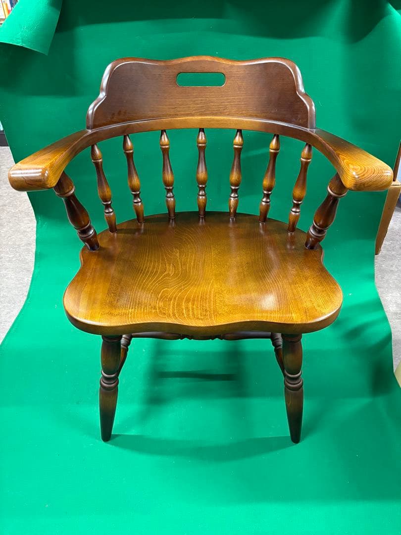 ②飛騨産業 キツツキマーク ウィンザーチェア アームチェア 椅子 イス 木製