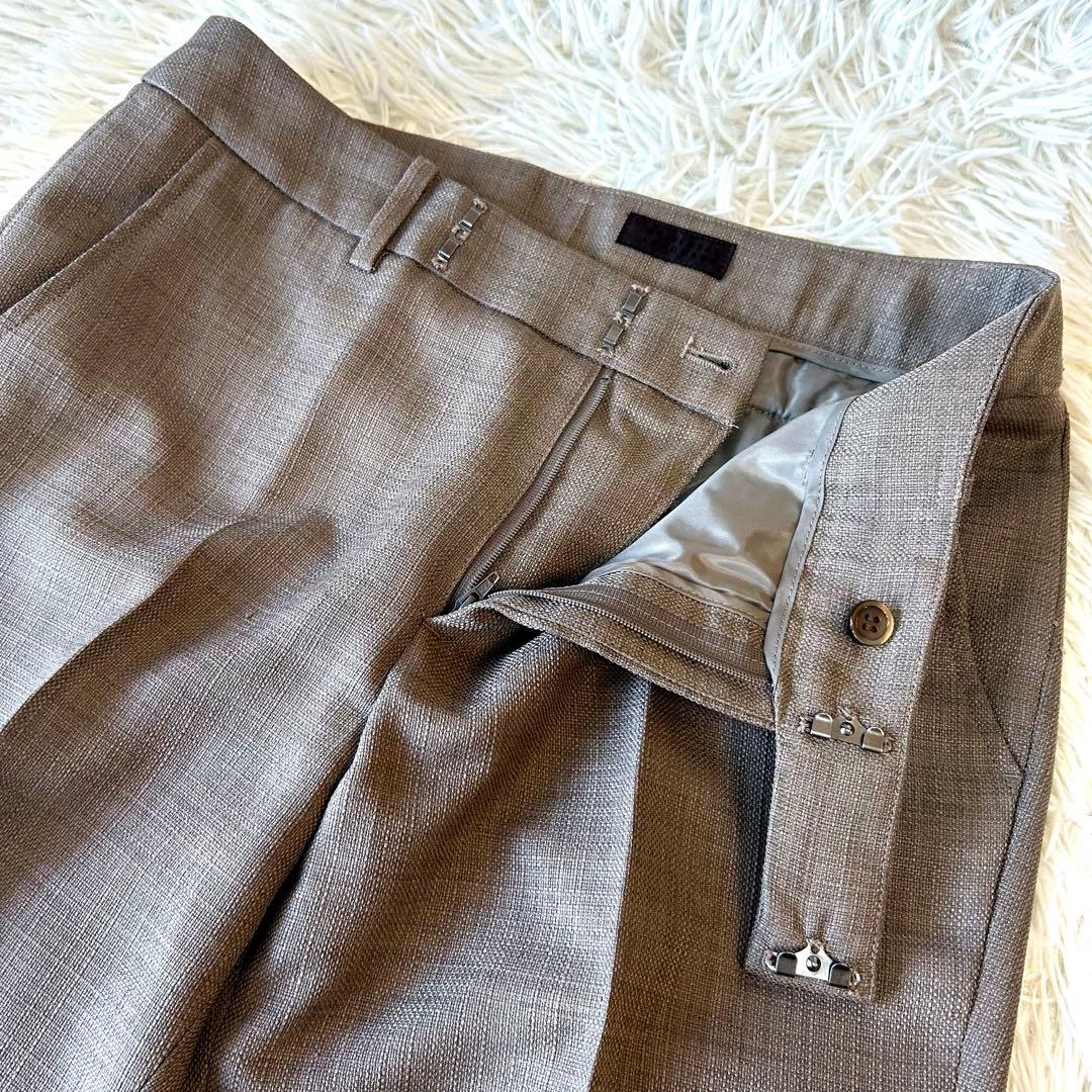 美品　ユニバーサルランゲージ パンツスーツ セットアップ ノーカラー 38　春夏