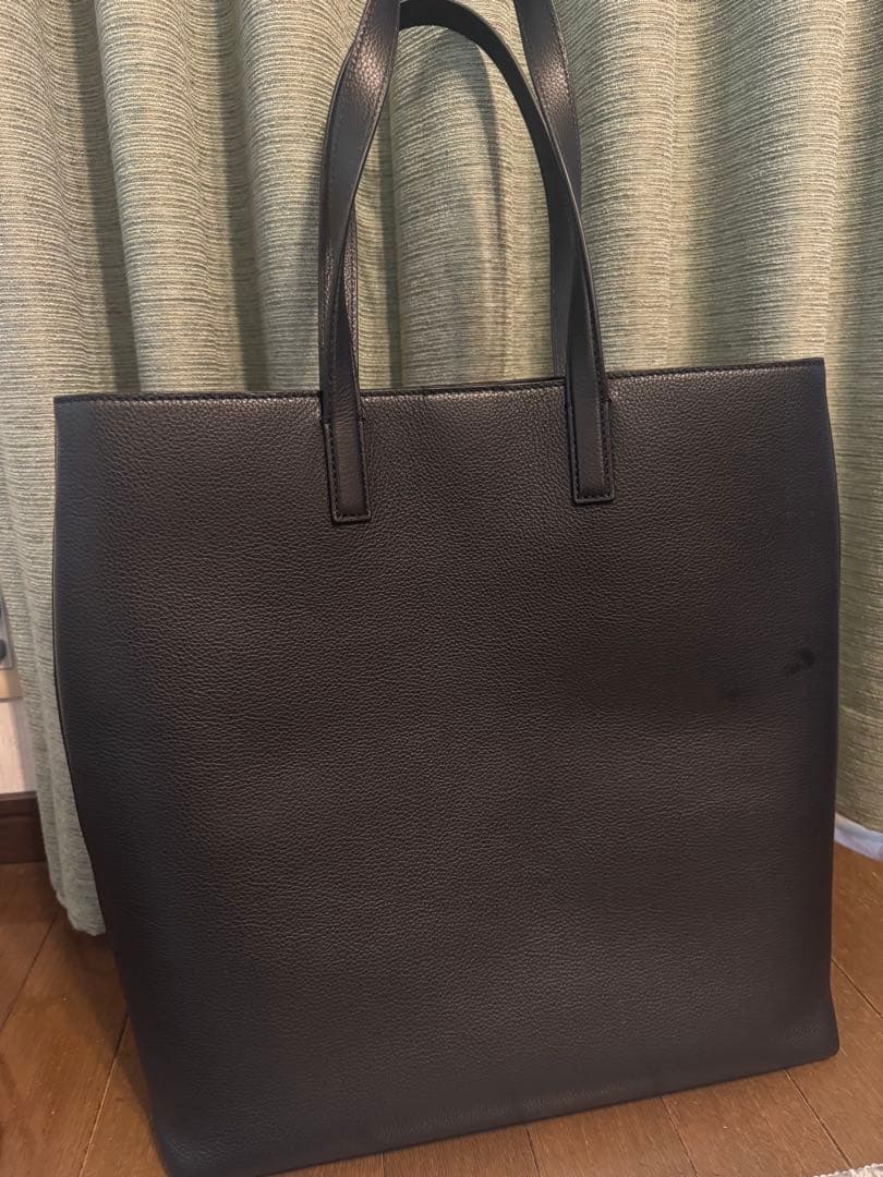 aucentic レザートート　ブラック