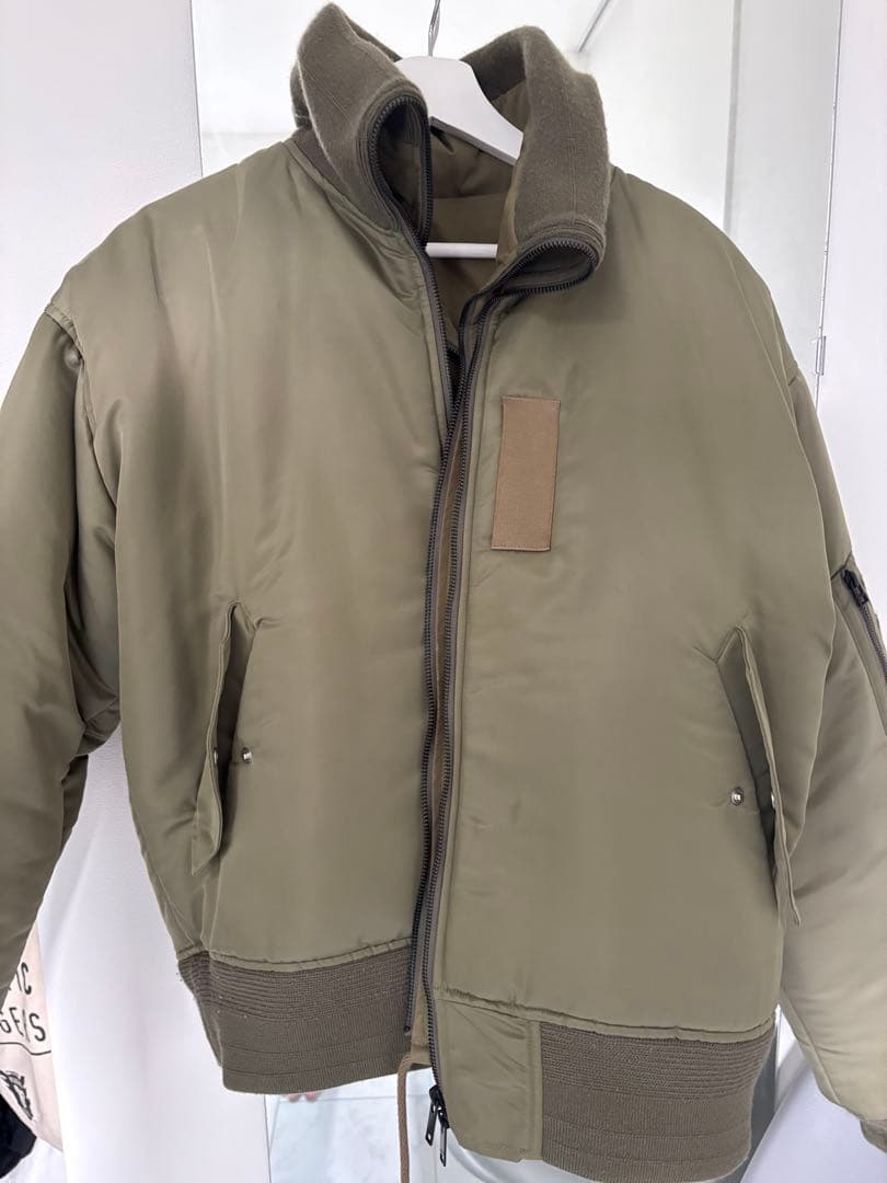 ジャケット・アウター AMBUSH PADDED REVERSIBLE JACKET MA-1