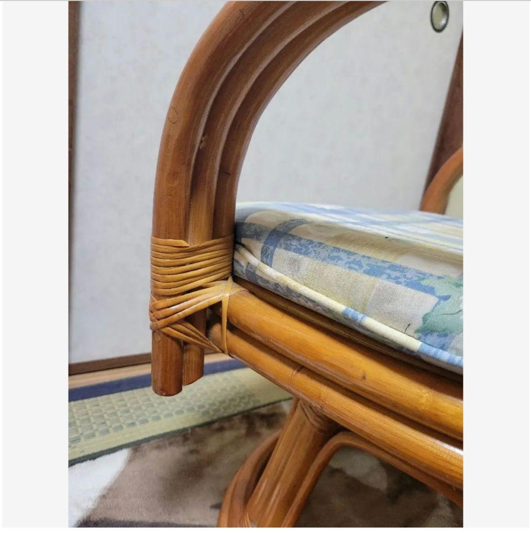 ラタン製椅子 布製クッション付き