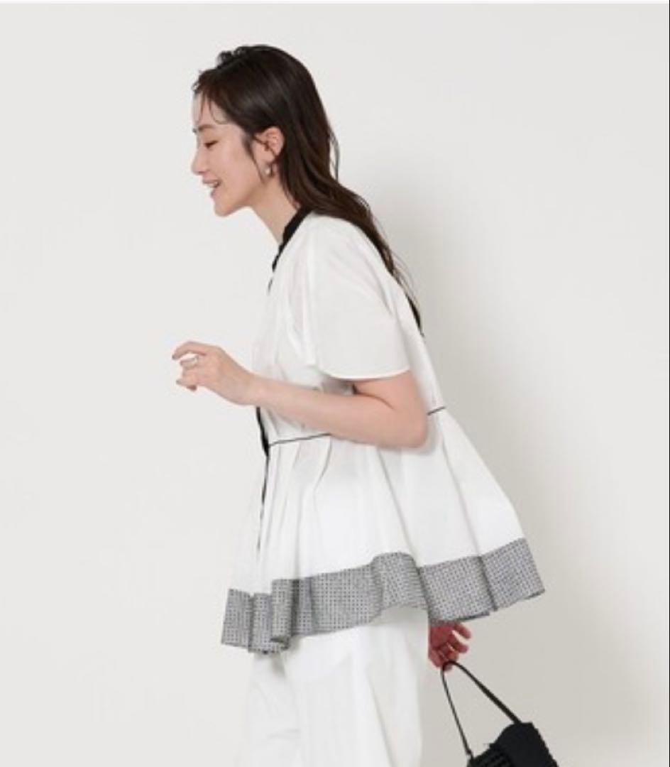 ユナイテッドアローズ　ドルマンスリーブブラウス