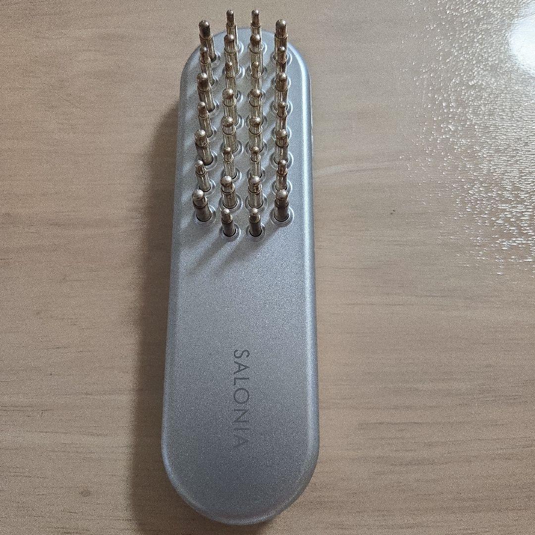 SALONIA スカルプブラシ シルバー