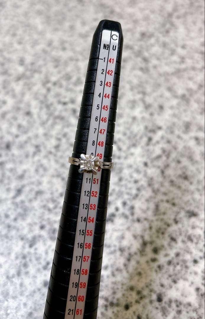 ダイヤモンド リング プラチナ