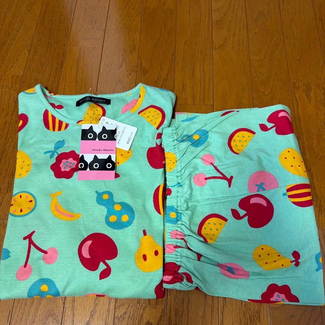 ⭐️アツコマタノ　パジャマ　長袖　新品未使用⭐️プレゼント付き⭐️