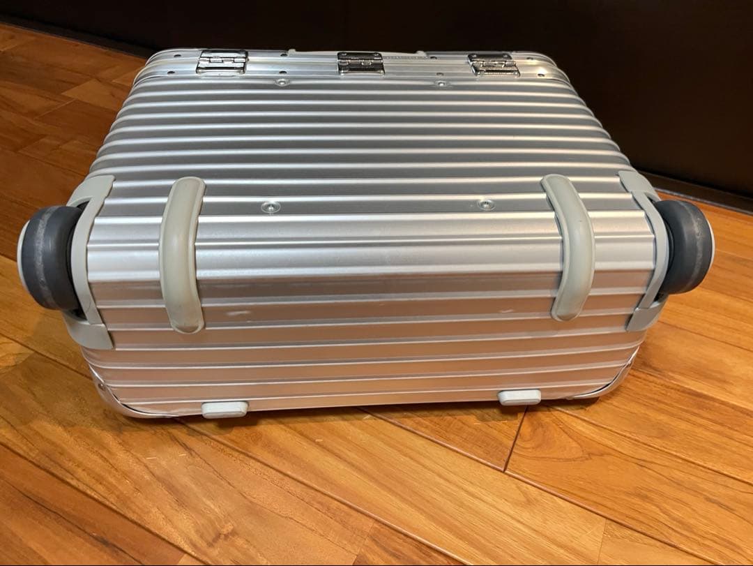 リモワ　パイロット　2輪　未使用