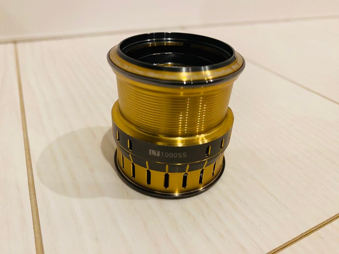 美品　ダイワ　slp works EX LT 1000SS スプール イグジスト