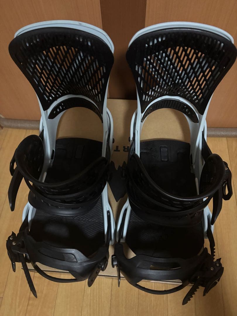 BURTON Genesis Re:Flex M ホワイト