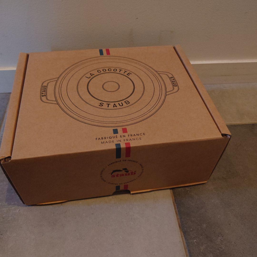 新品　STAUB ストウブ ピコ・ココット ラウンド 20cm
