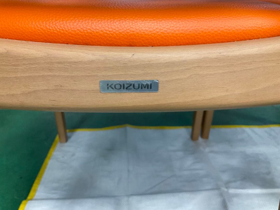 コイズミ　ダイニングチェア　　木製　2脚　　コイズミファニテック株式会社