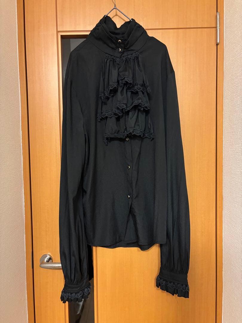 フリル付き長袖シャツ　黒