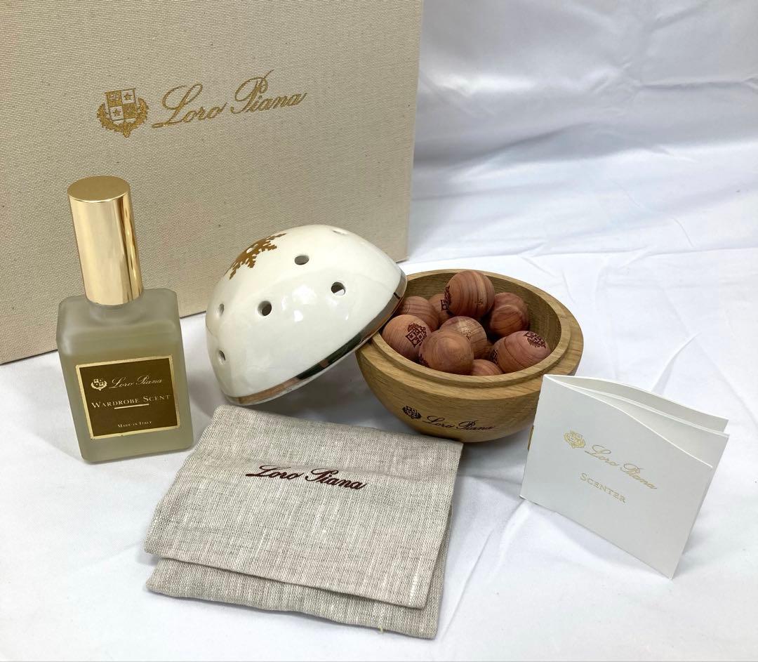 230N9パ 美品 ロロピアーナ 50mLワードローブフレグランスセット