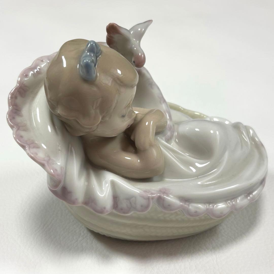 美品 LLADRO リヤドロ 6710 私の夢 アート　置物 陶器 赤ちゃん