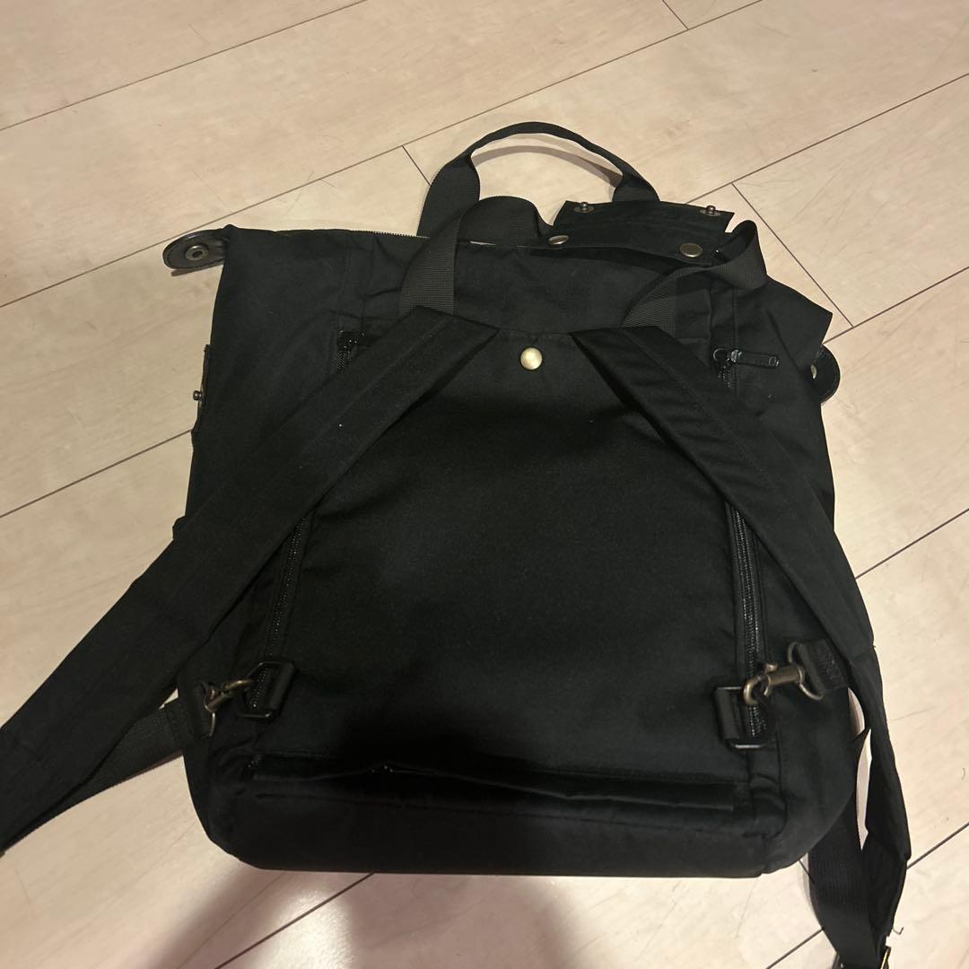 ファミリア　ブラック マザーズバッグ ポーチ付き