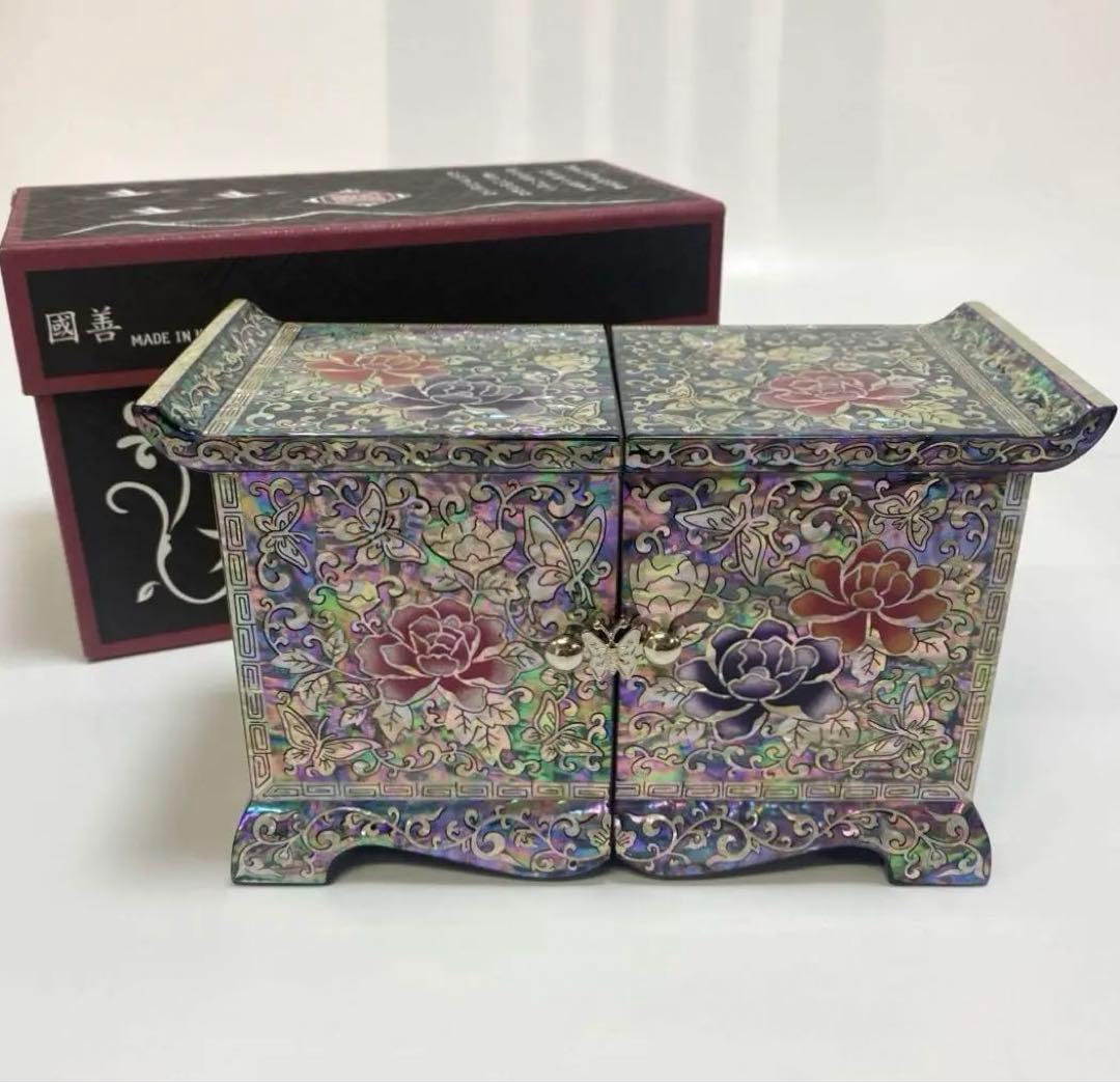 【新品】 韓国　螺鈿　宝石箱 伝統工芸　漆塗り ブルー系 1点 ミニ箪笥