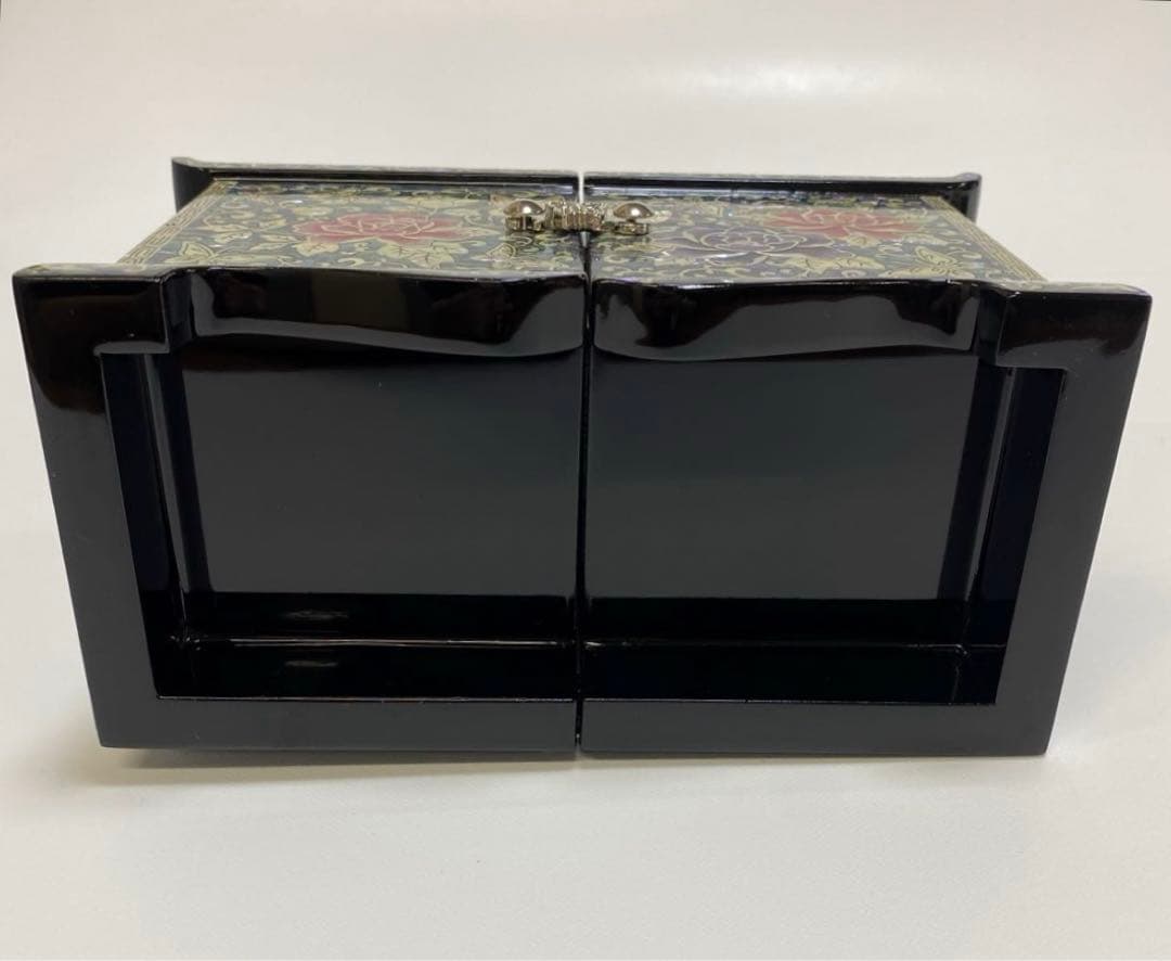 【新品】 韓国　螺鈿　宝石箱 伝統工芸　漆塗り ブルー系 1点 ミニ箪笥