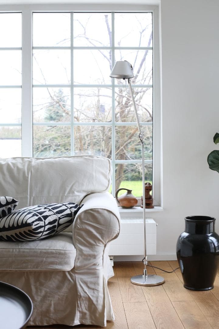 アルテミデ トロメオ フロアランプ フロアスタンド FLOS vitra