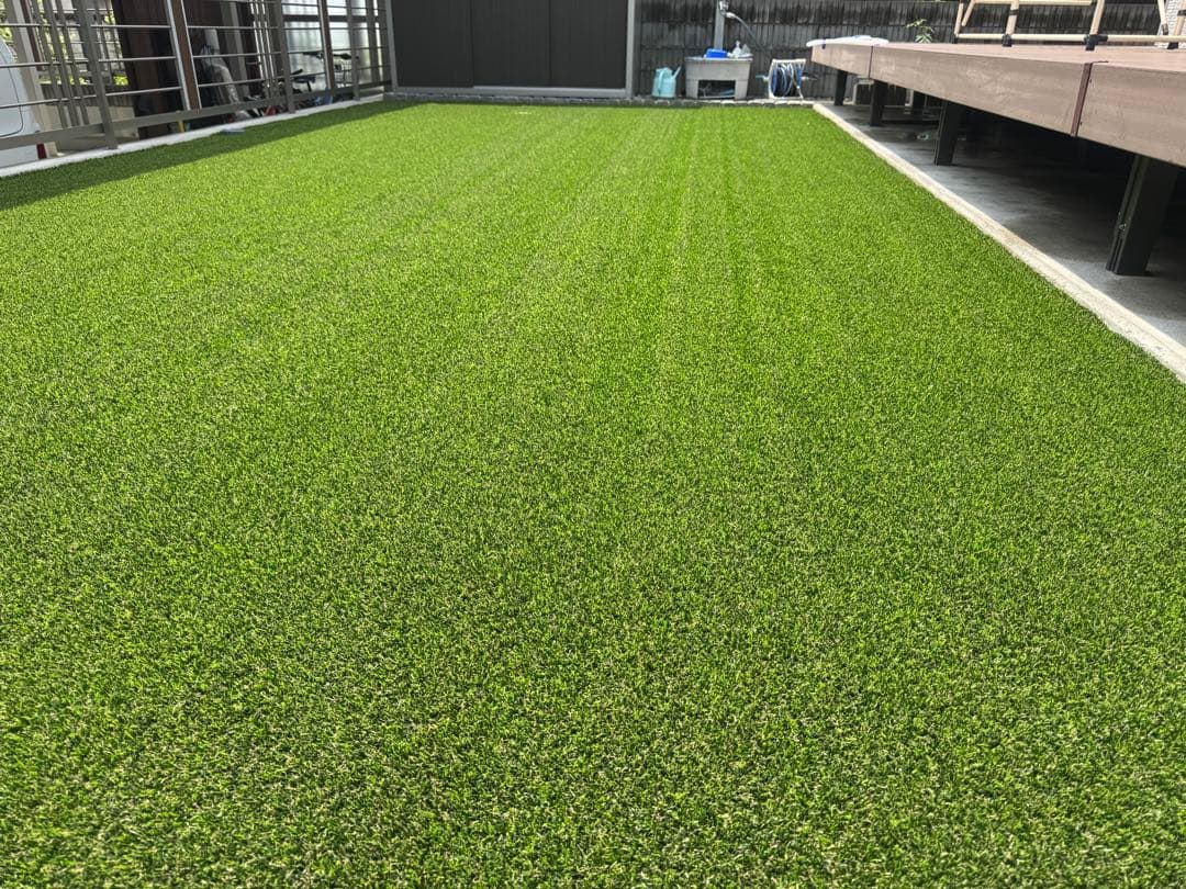 R8 人工芝 スポーツ 1m x 10m 33mm