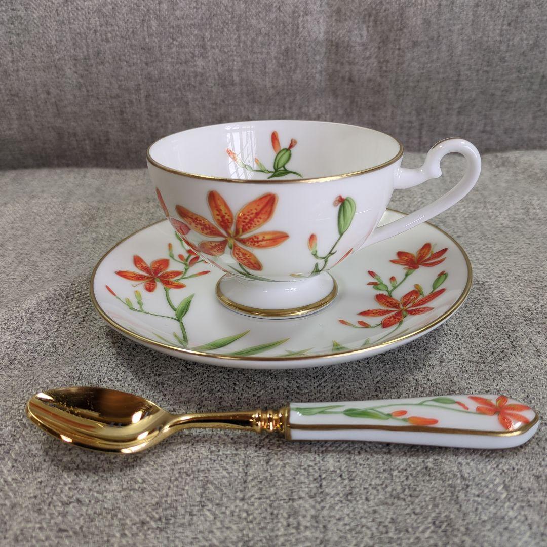 万葉の花　カップ　＆　ソーサー　スプーン　高級陶器製